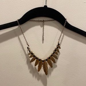 Good and black necklace